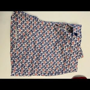 Vineyard vines patriotic shorts